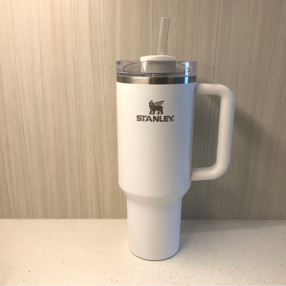 Stanley 40 oz Adventure Quencher Tumbler in White